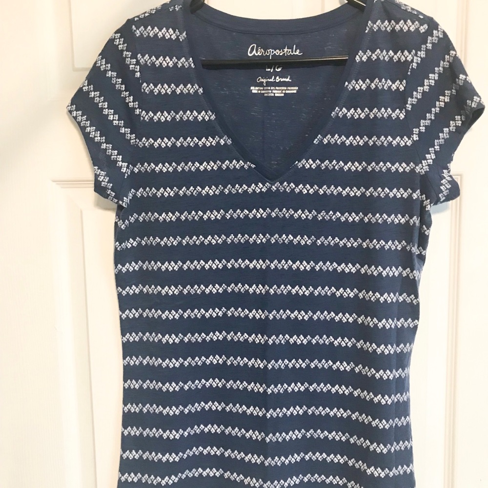 Aeropostale v-neck blouse